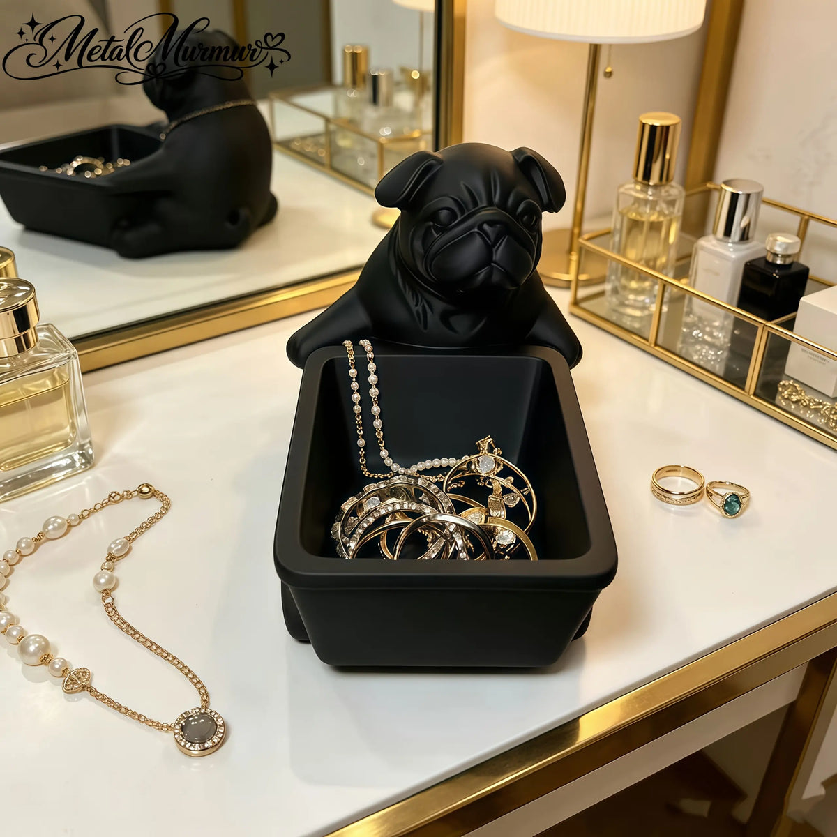 Black Bago cart jewelry storage tray, Nordic light luxury makeup table desktop storage ornament, retro dog-shaped desktop storage box, entrance key storage, bedroom jewelry placement are all suitable